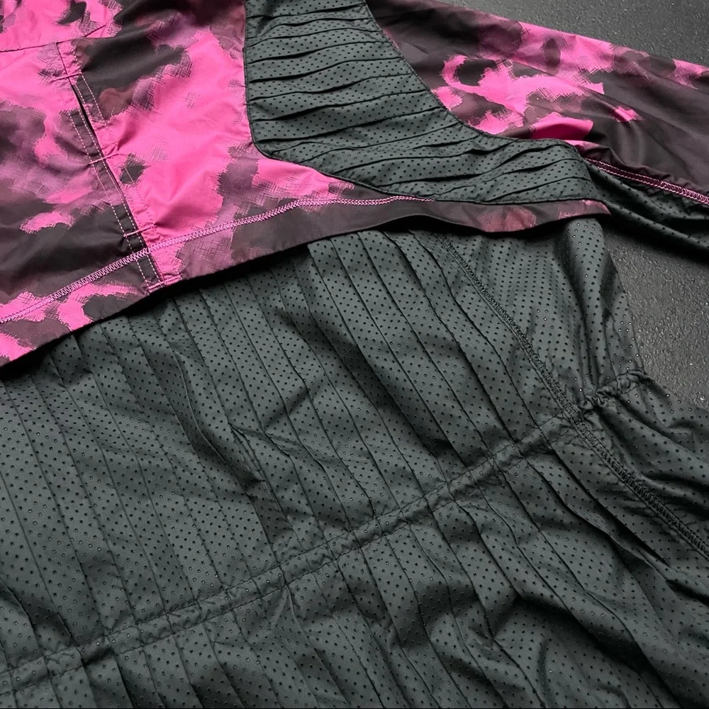 VINTAGE lululemon Vent It Out Jacket wmns sz 6 - Picture 7 of 15